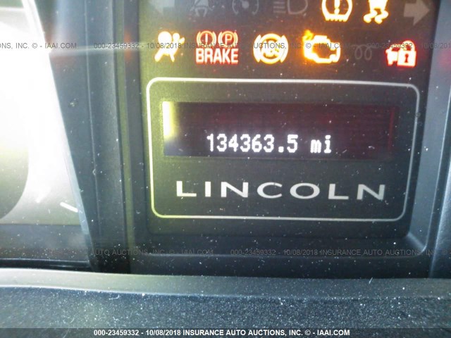 5LMJJ2J51AEJ06929 - 2010 LINCOLN NAVIGATOR SILVER photo 7