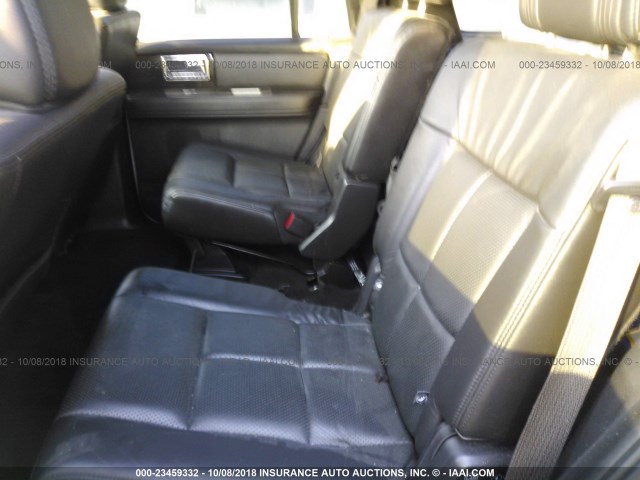 5LMJJ2J51AEJ06929 - 2010 LINCOLN NAVIGATOR SILVER photo 8