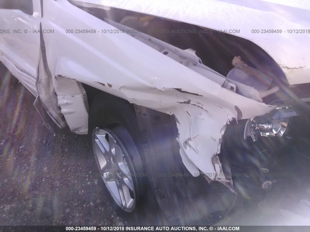 1J4GX48S74C249725 - 2004 JEEP GRAND CHEROKEE LAREDO/COLUMBIA/FREEDOM 白色 照片 6