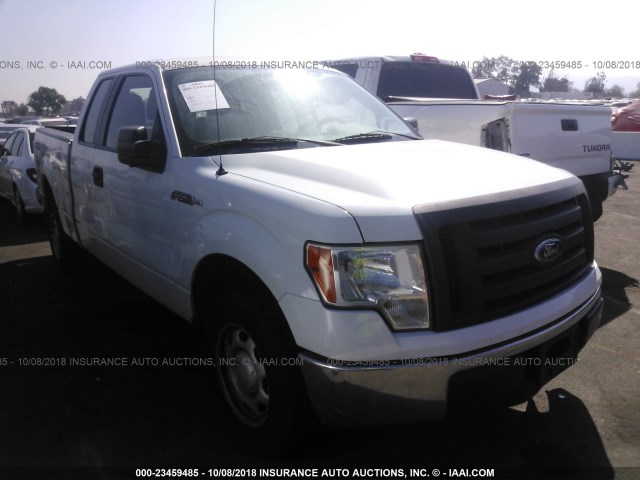 1FTEX1CM2BFB24440 - 2011 FORD F150 SUPER CAB WHITE photo 1