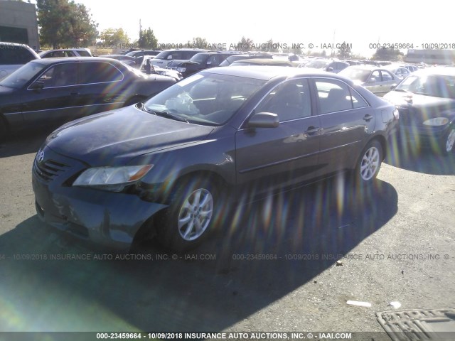 4T1BE46K87U617994 - 2007 TOYOTA CAMRY NEW GENERAT CE/LE/XLE/SE GRAY photo 2