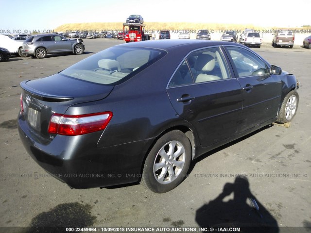 4T1BE46K87U617994 - 2007 TOYOTA CAMRY NEW GENERAT CE/LE/XLE/SE GRAY photo 4
