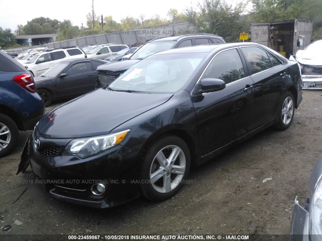 4T1BF1FK9CU019466 - 2012 TOYOTA CAMRY SE/LE/XLE BLACK photo 2