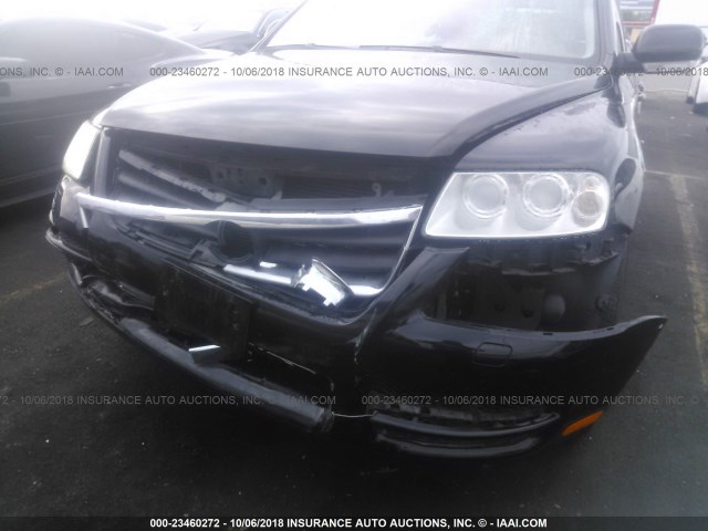 WVGZM77L95D074579 - 2005 VOLKSWAGEN TOUAREG 4.2 BLACK photo 6