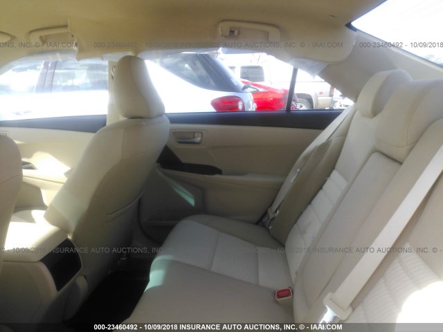 4T1BF1FK1HU794643 - 2017 TOYOTA CAMRY LE/XLE/SE/XSE 金色 照片 8