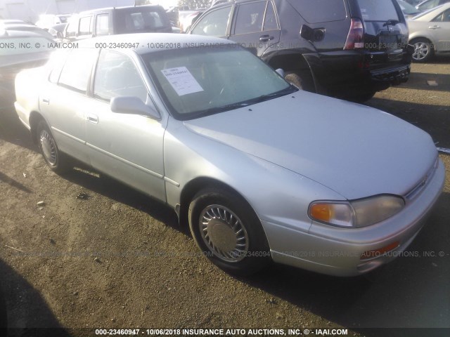 4T1BG12KXTU702800 - 1996 TOYOTA CAMRY DX/LE/XLE SILVER photo 1