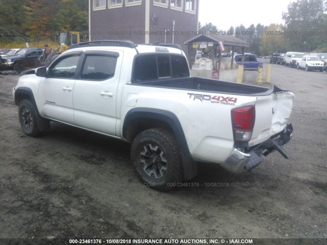 5TFCZ5AN9GX015561 - 2016 TOYOTA TACOMA DBL CAB/SR/SR5/TRD SPT/OR WHITE photo 3