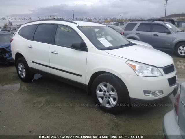 1GNKVFED8BJ285351 - 2011 CHEVROLET TRAVERSE LS WHITE photo 1