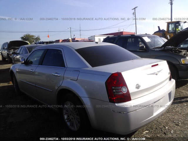 2C3CA5CVXAH212856 - 2010 CHRYSLER 300 TOURING SILVER photo 3