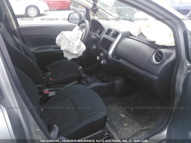 3N1CE2CP6EL414951 - 2014 NISSAN VERSA NOTE S/S PLUS/SV/SL GRAY photo 5