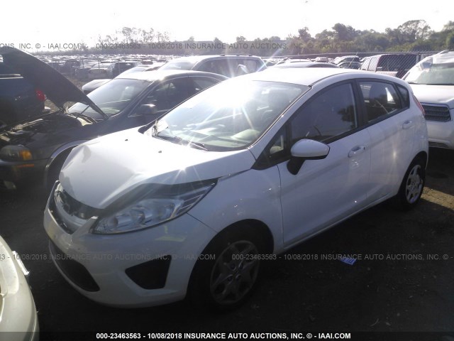 3FADP4TJ7DM215232 - 2013 FORD FIESTA S WHITE photo 2