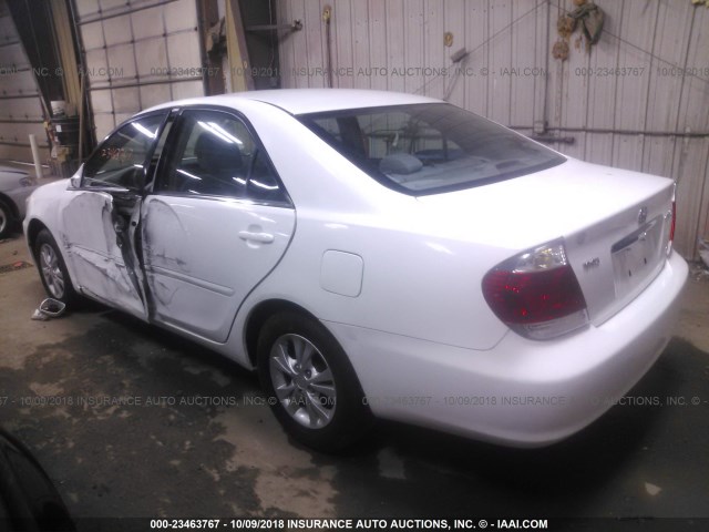 4T1BF32K66U632859 - 2006 TOYOTA CAMRY LE/XLE/SE WHITE photo 3