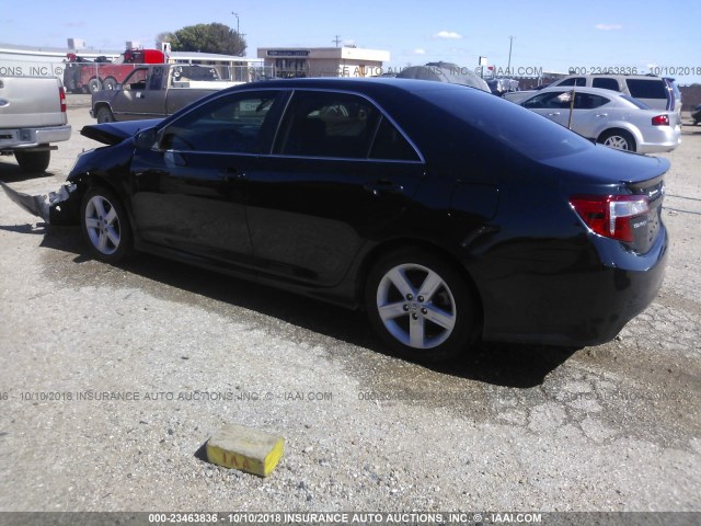 4T1BF1FK2DU260058 - 2013 TOYOTA CAMRY L/SE/LE/XLE Qara foto 3