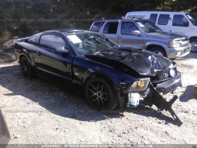 1ZVFT82H375334083 - 2007 FORD MUSTANG GT BLACK photo 1