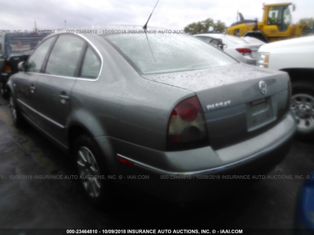 WVWPD63B42P437433 - 2002 VOLKSWAGEN PASSAT GLS GRAY photo 3