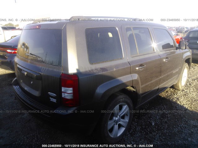 1C4NJRFB2FD136227 - 2015 JEEP PATRIOT LATITUDE GRAY photo 4