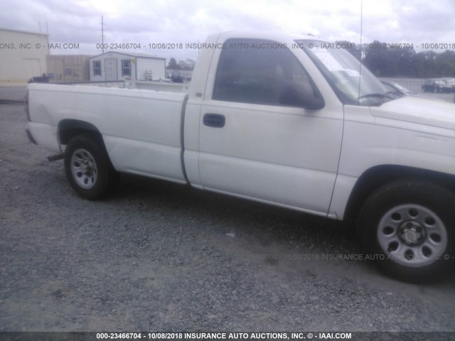 1GCEC14V05Z215597 - 2005 CHEVROLET SILVERADO C1500 WHITE photo 6