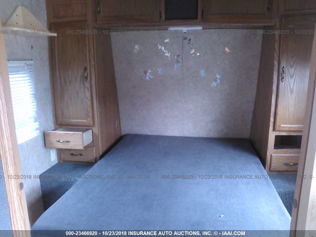 4X4TWDG256A238157 - 2006 FOREST RIVER WILDWOOD LE  白色 照片 5