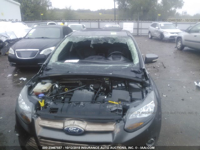 1FADP3N21EL398582 - 2014 FORD FOCUS TITANIUM GRAY photo 6