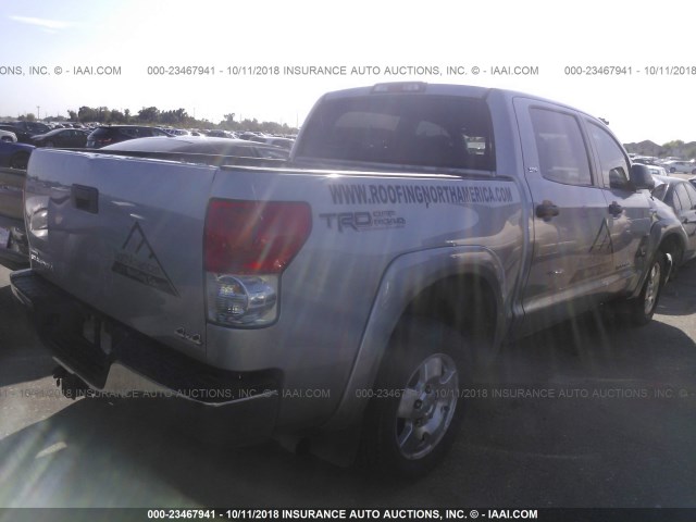 5TFDV54138X033371 - 2008 TOYOTA TUNDRA CREWMAX/CREWMAX SR5 GRAY photo 4