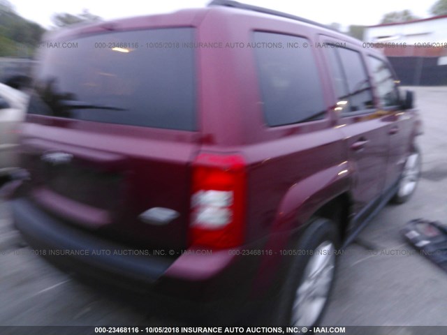 1C4NJPFB0GD590076 - 2016 JEEP PATRIOT LATITUDE RED photo 4