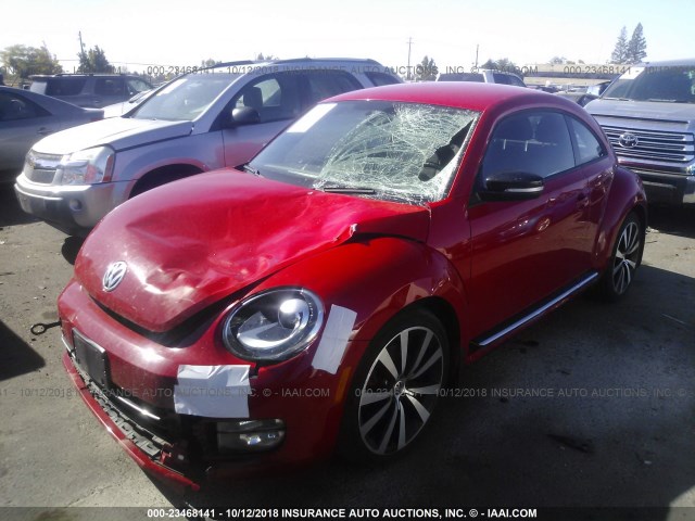 3VWV67AT3CM636089 - 2012 VOLKSWAGEN BEETLE TURBO RED photo 2