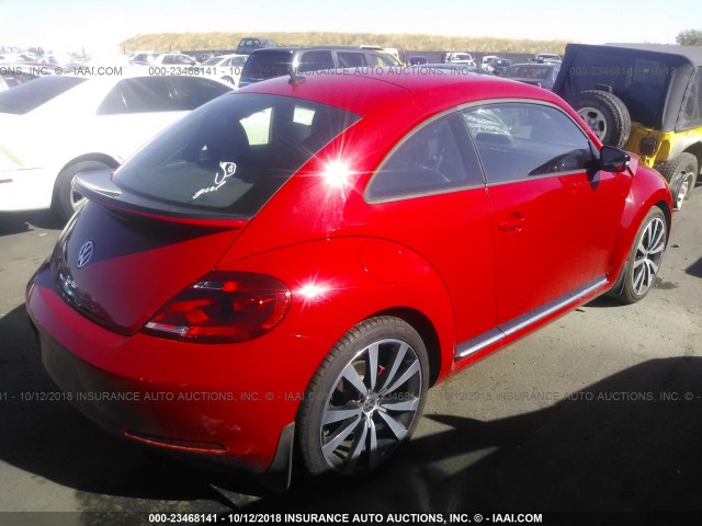 3VWV67AT3CM636089 - 2012 VOLKSWAGEN BEETLE TURBO RED photo 4