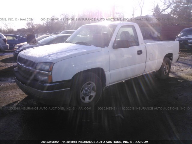 1GCEC14XX4Z326724 - 2004 CHEVROLET SILVERADO C1500 WHITE photo 2