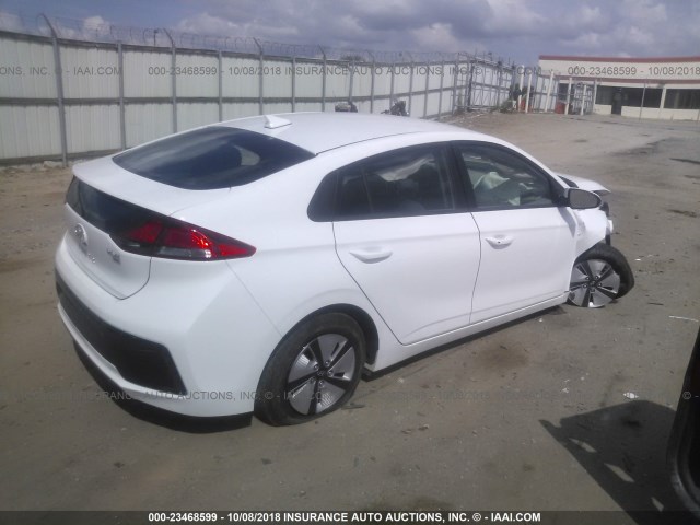 KMHC65LC4HU023957 - 2017 HYUNDAI IONIQ BLUE WHITE photo 4