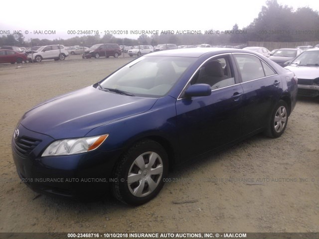 4T1BE46K47U030143 - 2007 TOYOTA CAMRY NEW GENERAT CE/LE/XLE/SE BLUE photo 2