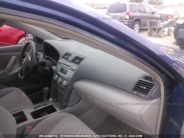 4T1BE46K47U030143 - 2007 TOYOTA CAMRY NEW GENERAT CE/LE/XLE/SE BLUE photo 5
