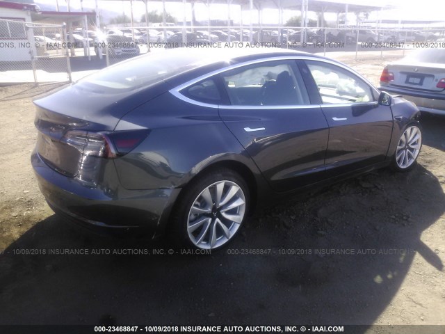 5YJ3E1EA9JF052770 - 2018 TESLA MODEL 3 GRAY photo 4