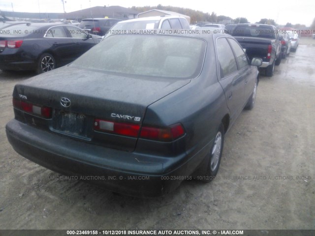 4T1BG22K5WU264293 - 1998 TOYOTA CAMRY CE/LE/XLE 绿色 照片 4