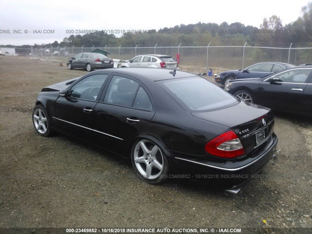 WDBUF72X59B437737 - 2009 MERCEDES-BENZ E 550 BLACK photo 3