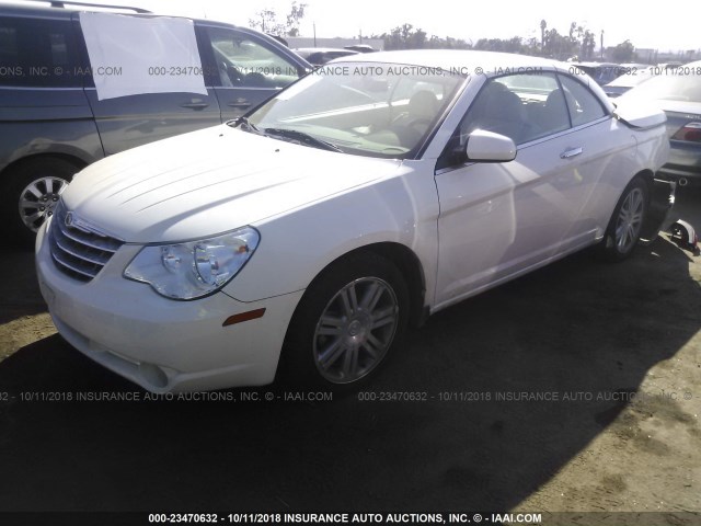 1C3LC65M18N100551 - 2008 CHRYSLER SEBRING LIMITED WHITE photo 2