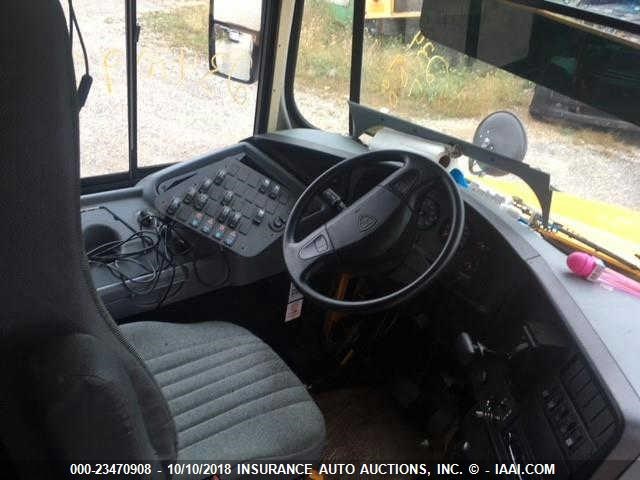 4DRBUC8P2JB725066 - 2018 IC CORPORATION 3000 CE YELLOW photo 5