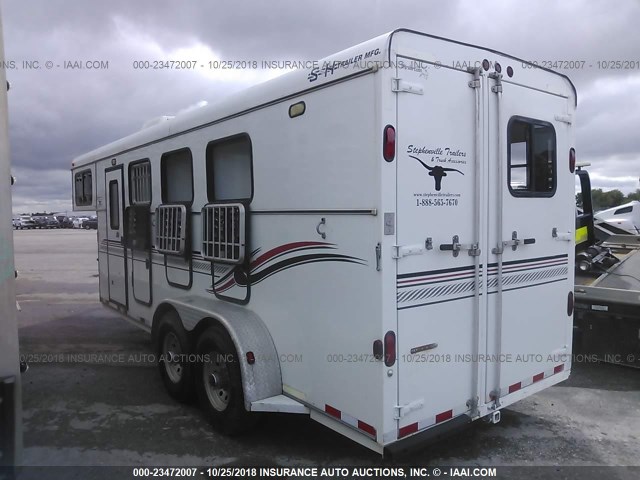 140BC22EX4A049067 - 2004 S AND H 3 HORSE  WHITE photo 3