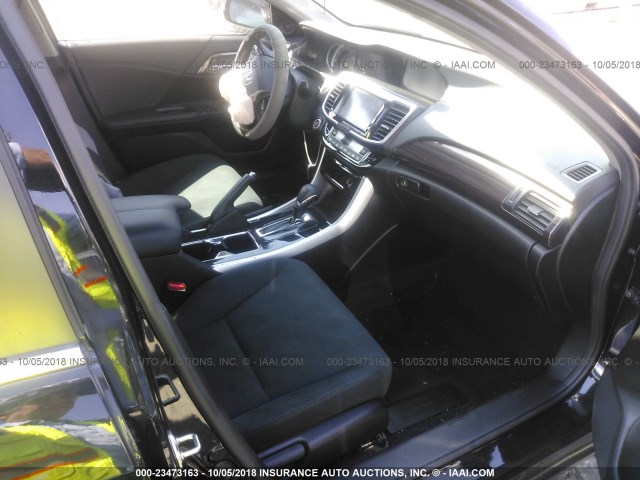 1HGCR2F75GA224390 - 2016 HONDA ACCORD BLACK photo 5