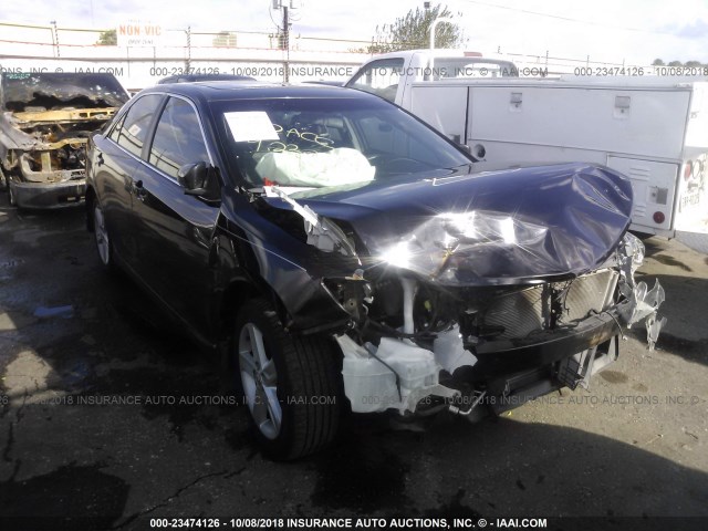 4T1BF1FK6CU602559 - 2012 TOYOTA CAMRY SE/LE/XLE 黑色 照片 1