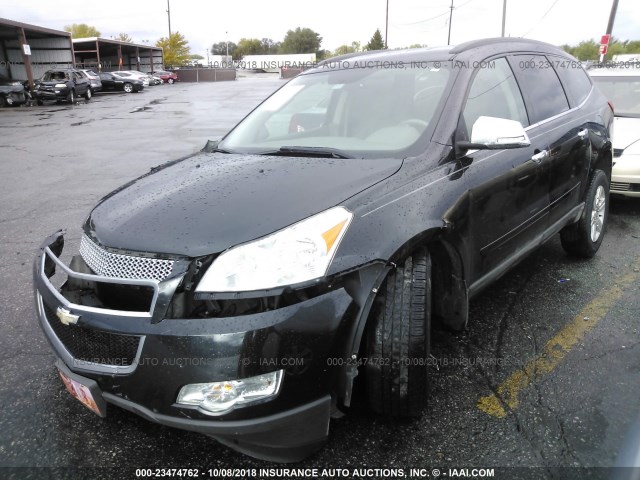 1GNLVFED5AJ240774 - 2010 CHEVROLET TRAVERSE LT BLACK photo 2