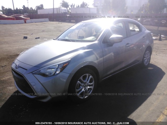 3MYDLBZV7GY140311 - 2016 TOYOTA SCION IA SILVER photo 2