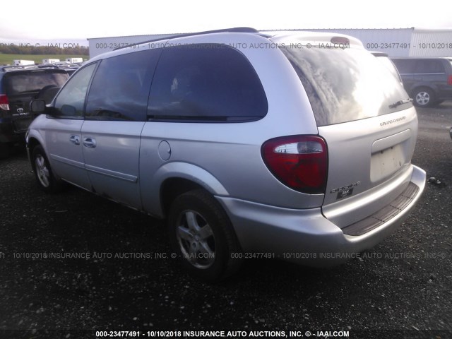 2D4GP44L66R898532 - 2006 DODGE GRAND CARAVAN SXT SILVER photo 3