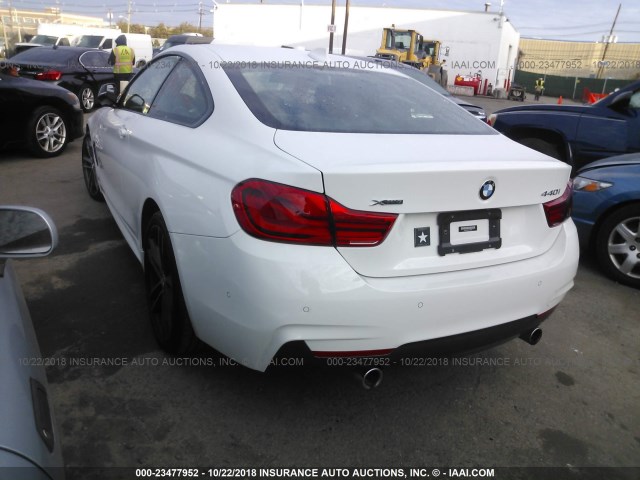 WBA4W9C55JAC08950 - 2018 BMW 440XI WHITE photo 3