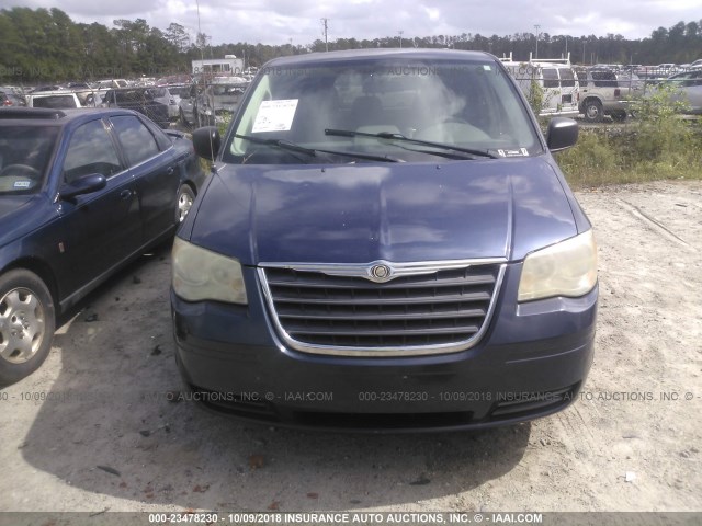 2A8HR44H98R678479 - 2008 CHRYSLER TOWN & COUNTRY LX BLUE photo 6