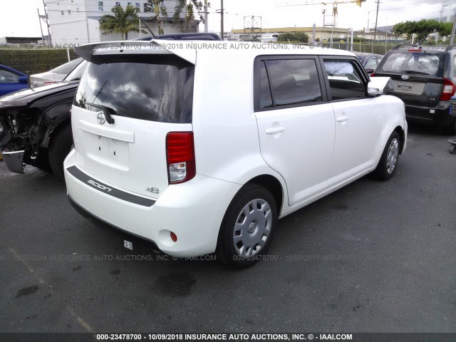 JTLZE4FE9FJ071787 - 2015 TOYOTA SCION XB WHITE photo 4