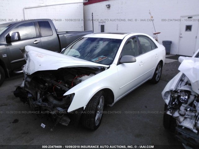 5NPEU46F17H178123 - 2007 HYUNDAI SONATA SE/LIMITED WHITE photo 2