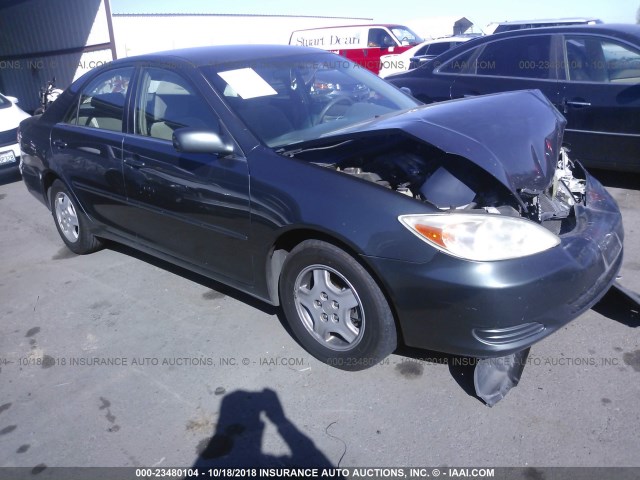 4T1BF32K62U532884 - 2002 TOYOTA CAMRY LE/XLE/SE GREEN photo 1