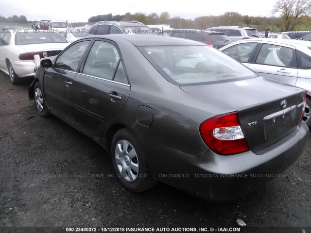 4T1BE32K13U696077 - 2003 TOYOTA CAMRY LE/XLE/SE GRAY photo 3