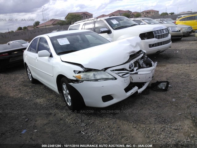 4T1BF3EK7BU768424 - 2011 TOYOTA CAMRY SE/LE/XLE WHITE photo 1