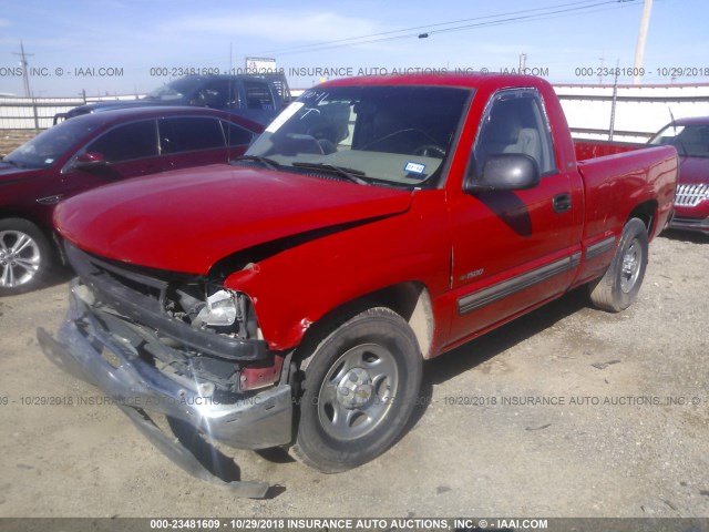 1GCEC14W62Z204298 - 2002 CHEVROLET SILVERADO C1500 RED photo 2